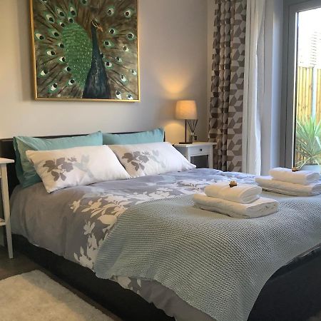 Carolyn'S Place Ruislip Bagian luar foto