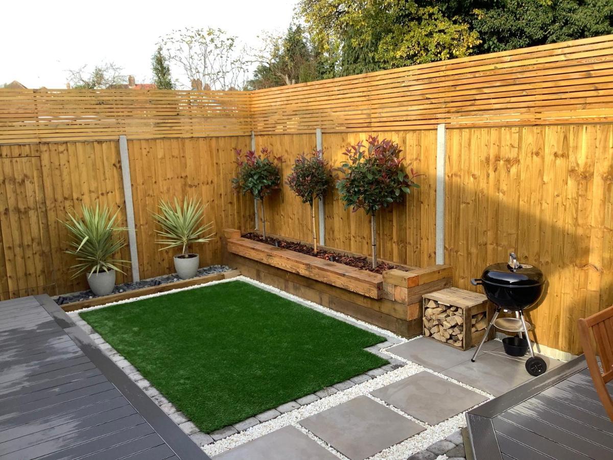 Carolyn'S Place Ruislip Bagian luar foto