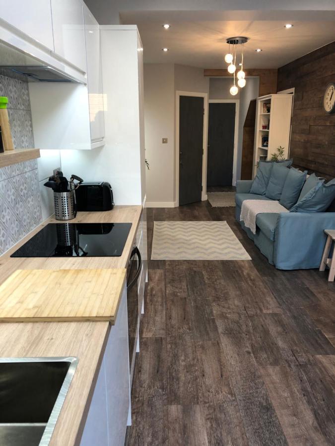 Carolyn'S Place Ruislip Bagian luar foto