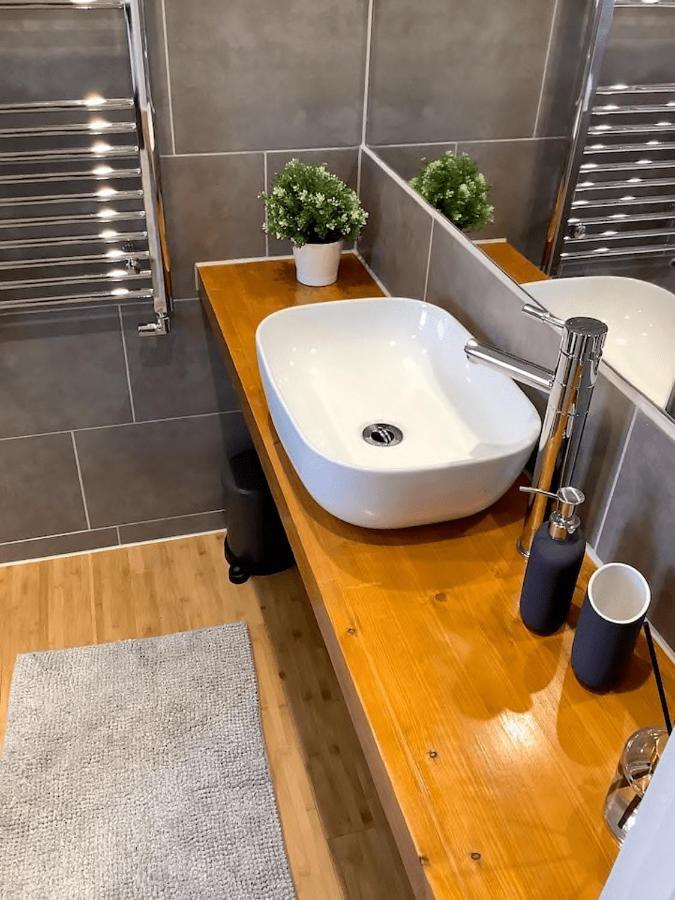 Carolyn'S Place Ruislip Bagian luar foto